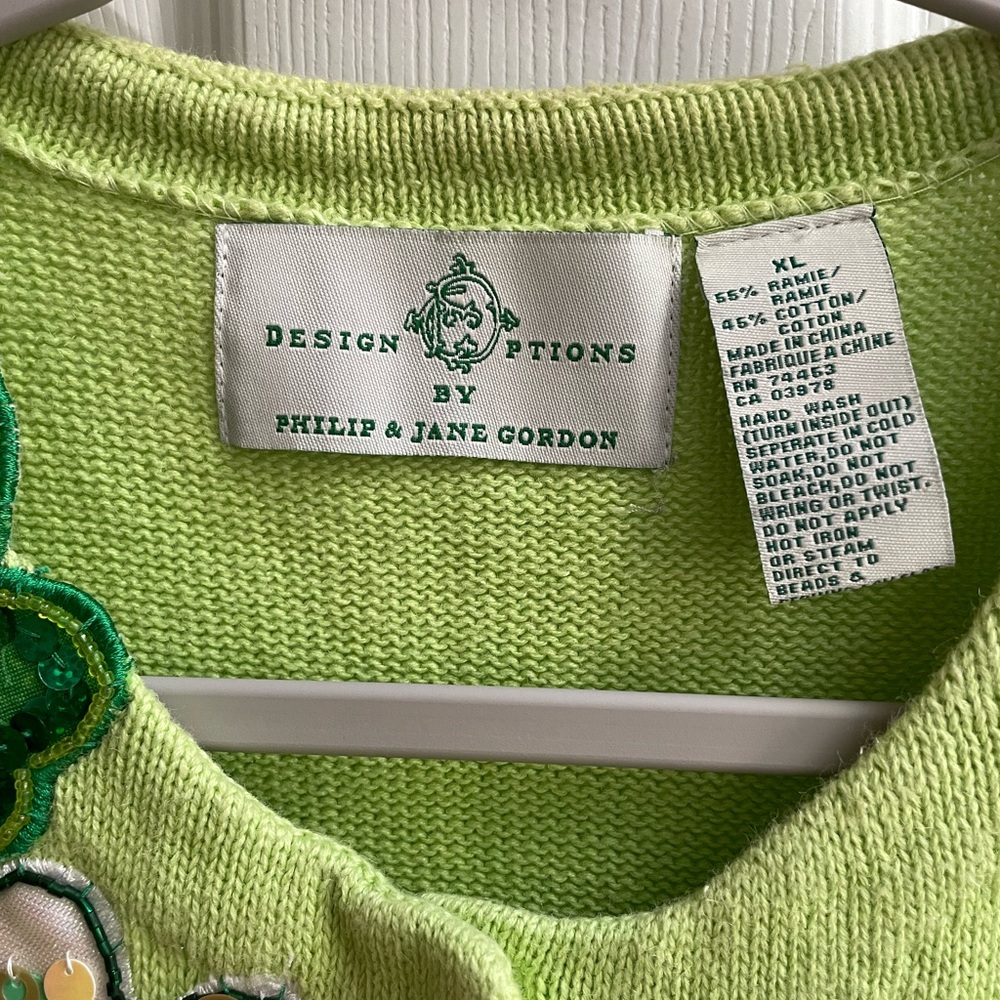 Vintage Design Options by Philip & Jane Shamrock St. Patrick’s Cardigan Sweater - Picture 4 of 5